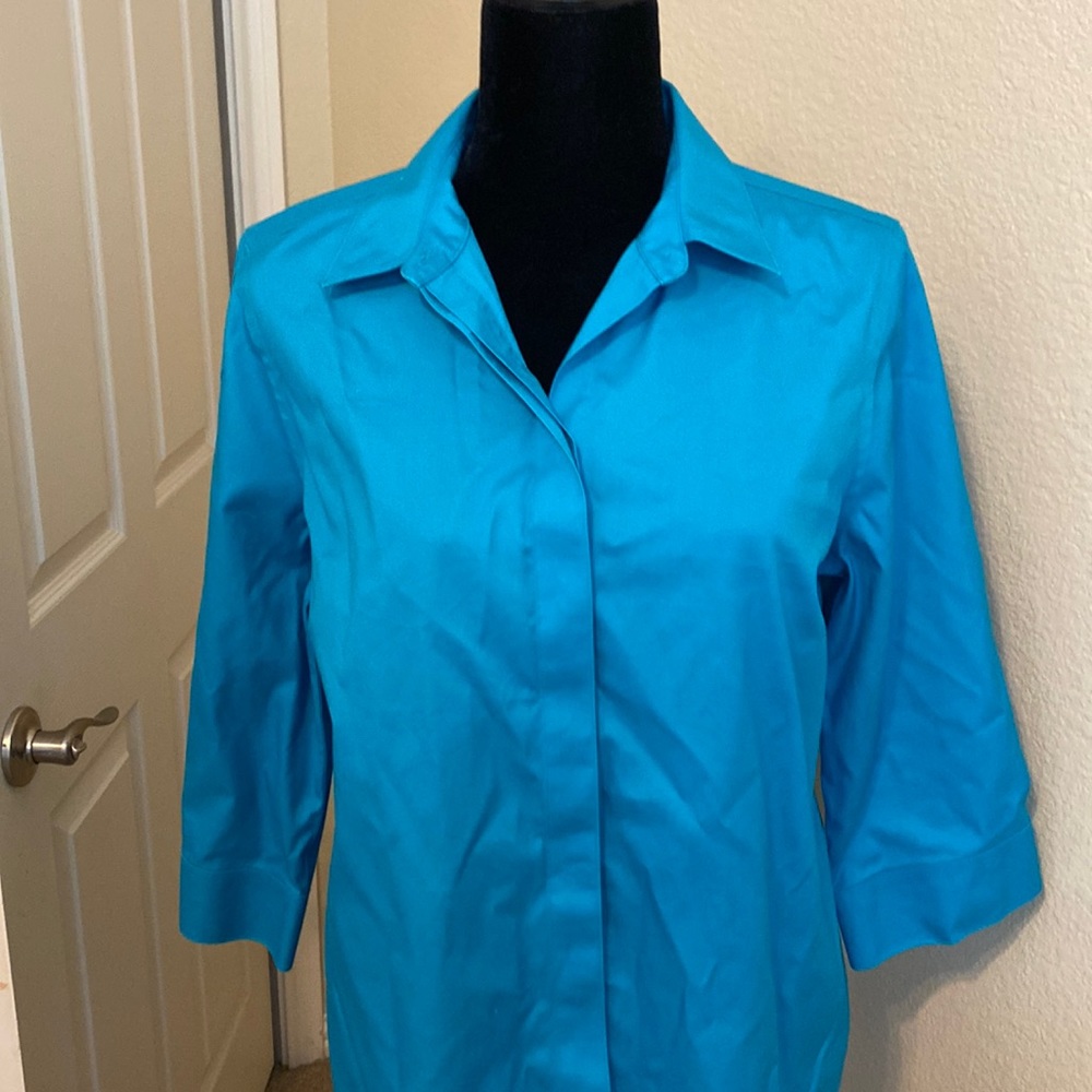 Chicos button down front shirt